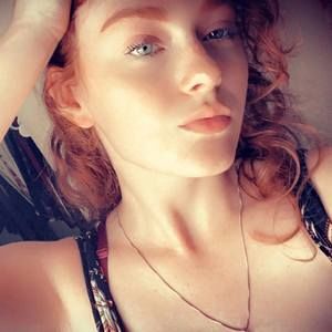 Meet your Posher, Nikketa